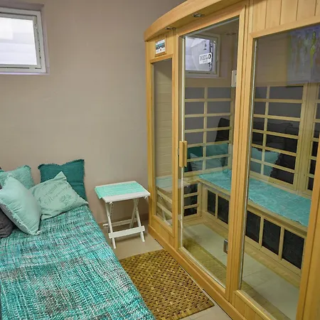 Nyaraló Sauna Escape, Waimes Ovifat